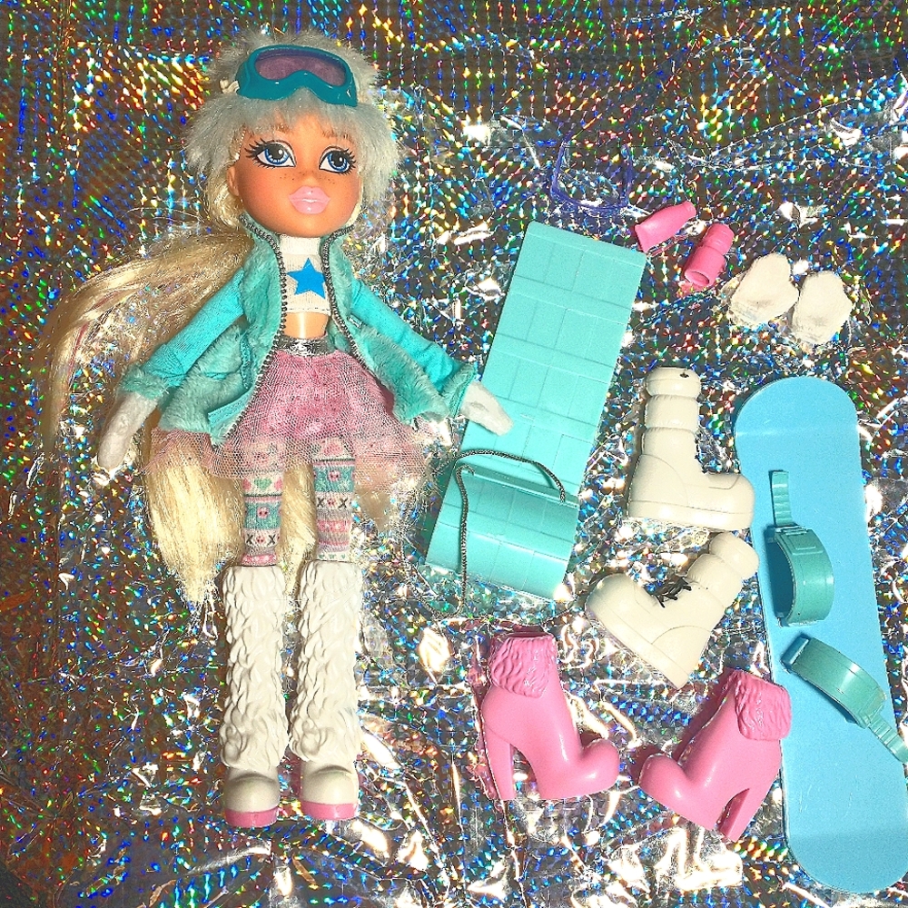 Bratz Snowkissed Chloe 2015